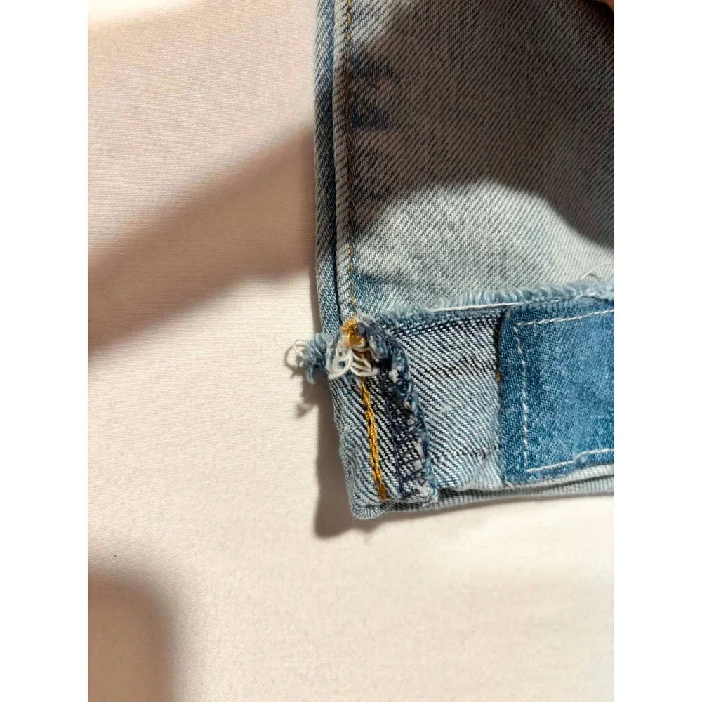 Levis 512 Slim Taper Fit Jeans Mens 33x32 Light Wash Distressed Ripped Big‎ E